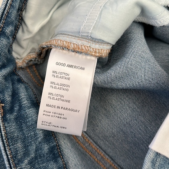 GOOD American Good Classic Skinny-ish Hi-Rise Jeans - Picture 11 of 12